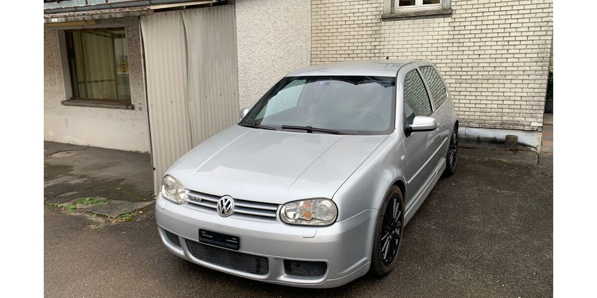VW Golf 262.000 km 15.999 &euro; Friedrichshafen 88045