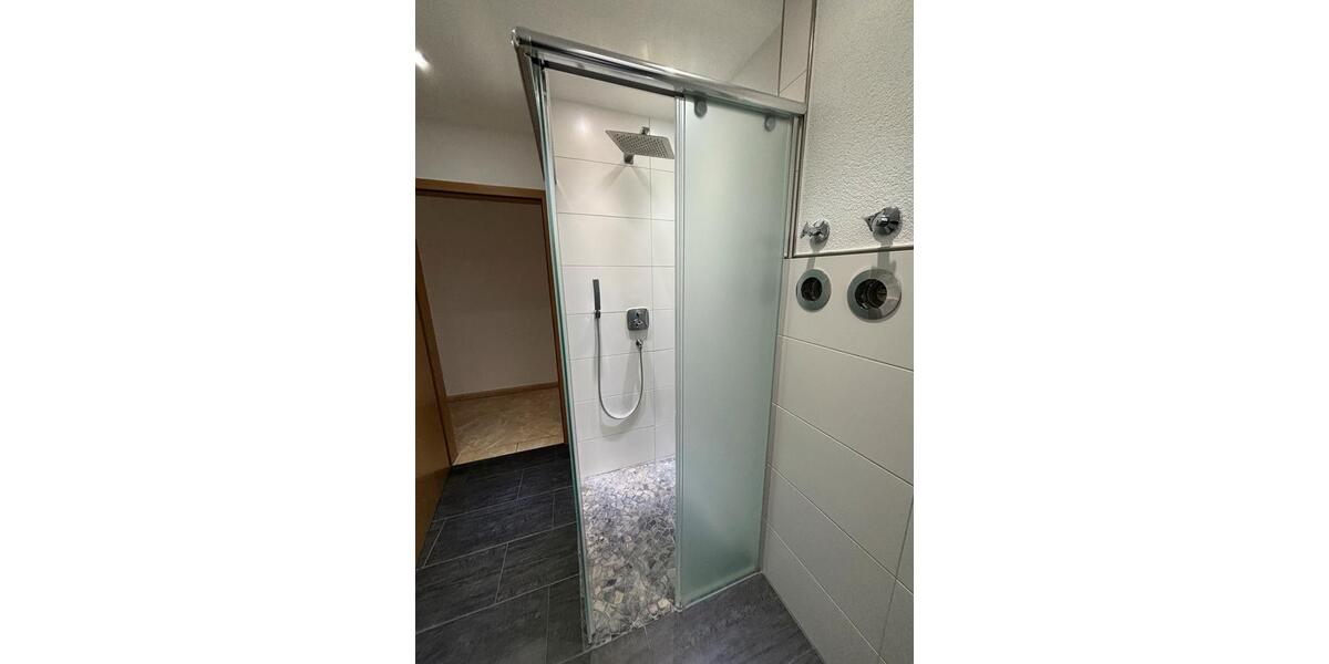 Etagenwohnung Baienfurt - 4 Zimmer, 117 m&sup2;, 1.900&euro; | Angebot:25407155