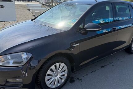 VW Golf 278.000 km 5.500 &euro; Ravensburg 88213