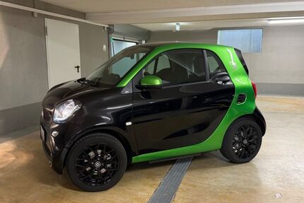 Smart ForTwo 18.000 km 9.000 &euro; Friedrichshafen 88048