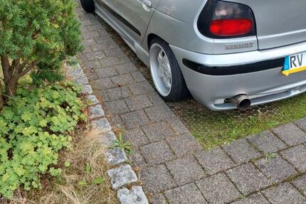 Renault Megane 173.000 km 5.000 &euro; Ravensburg 88212
