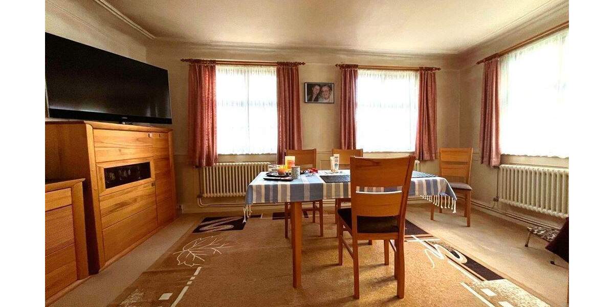 Etagenwohnung Konstanz Altstadt - 2 Zimmer, 62 m&sup2;, 310.000&euro; | Angebot:25774856