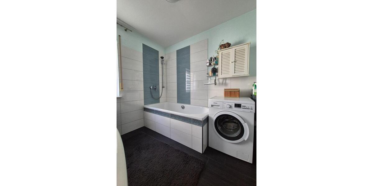 Hochparterre Friedrichshafen Allmannsweiler - 3.5 Zimmer, 93 m&sup2;, 449.000&euro; | Angebot:24522649