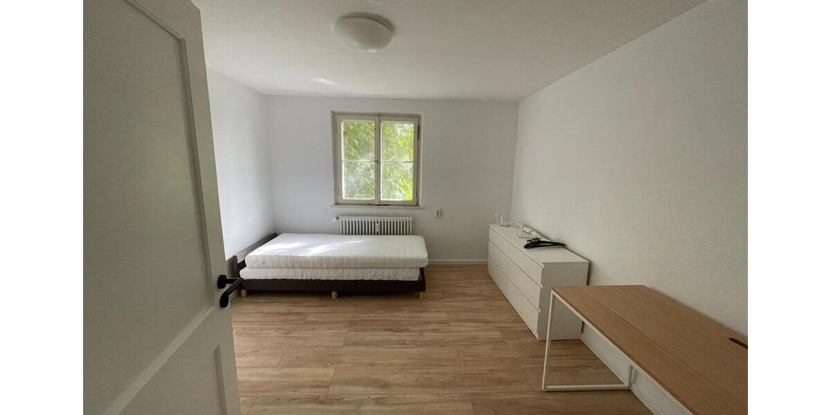 Erdgeschoßwohnung Meersburg - 1 Zimmer, 15 m&sup2;, 450&euro; | Angebot:25055274