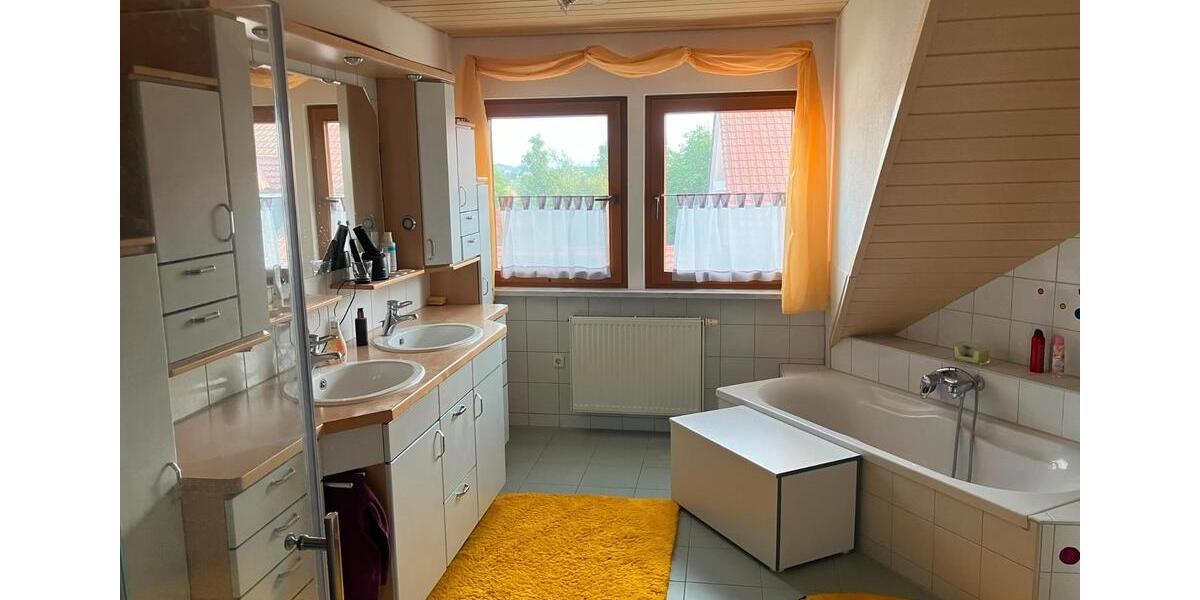 Einfamilienhaus Vogt - 7 Zimmer, 161 m&sup2;, 687.000&euro; | Angebot:26977513