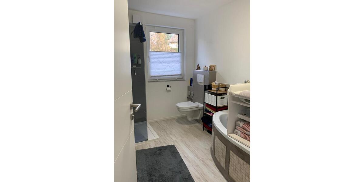 Erdgeschoßwohnung Heiligenberg - 3 Zimmer, 74 m&sup2;, 950&euro; | Angebot:25930089