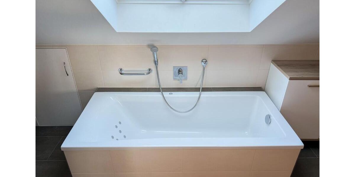 Loft - Studio - Atelier Markdorf - 1 Zimmer, 105 m&sup2;, 1.350&euro; | Angebot:25256438