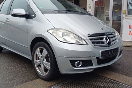 Mercedes-Benz A 180 214.554 km 3.490 &euro; Tettnang 88069