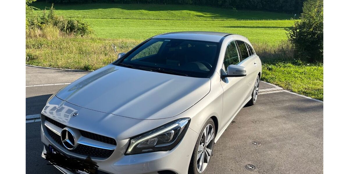 Mercedes-Benz CLA 200 Shooting Brake 188.000 km 15.999 &euro; Lindau 88131