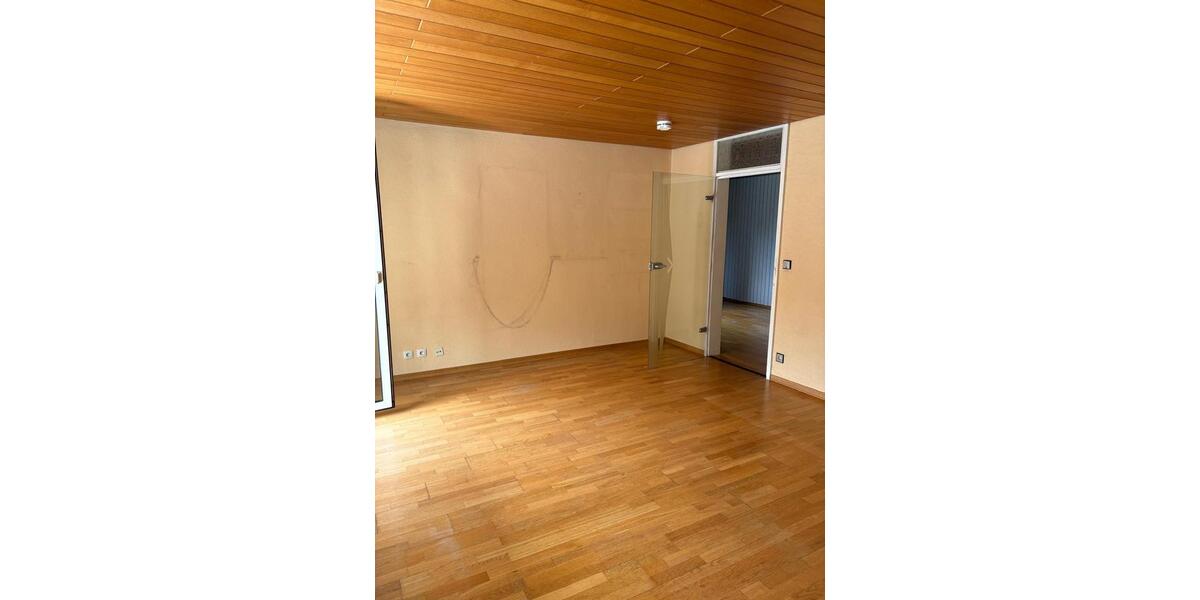Etagenwohnung Eriskirch - 4.5 Zimmer, 101 m&sup2;, 375.000&euro; | Angebot:23791801