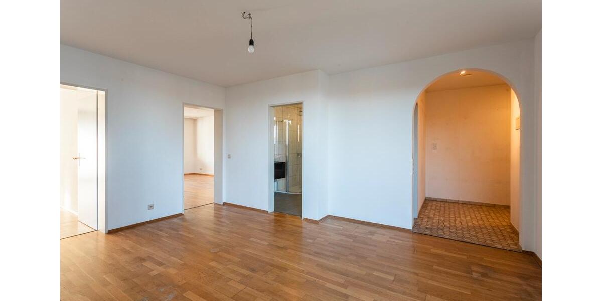 Etagenwohnung Konstanz - 3.5 Zimmer, 120 m&sup2;, 2.150&euro; | Angebot:25280217