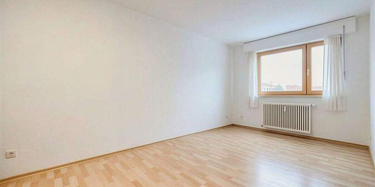 Etagenwohnung Überlingen - 3 Zimmer, 82 m&sup2;, 329.000&euro; | Angebot:25690681