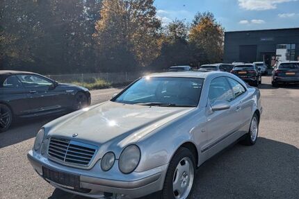 Mercedes-Benz CLK 230 113.000 km 2.100 &euro; Konstanz 78467