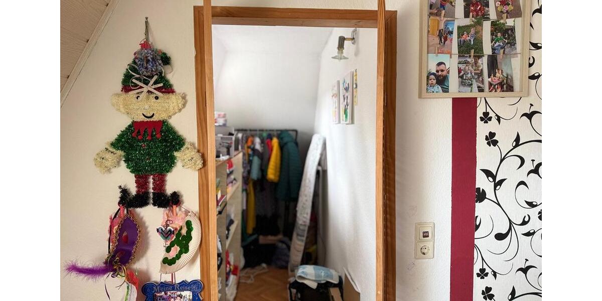 Dachgeschoßwohnung Weingarten - 3.5 Zimmer, 71 m&sup2;, 870&euro; | Angebot:26024478