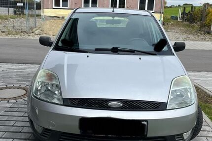 Ford Fiesta 123.991 km 2.100 &euro; Schlier 88281