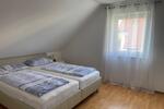 Dachgeschoßwohnung Friedrichshafen Ailingen - 3 Zimmer, 90 m&sup2;, 1.400&euro; | Angebot:26662137