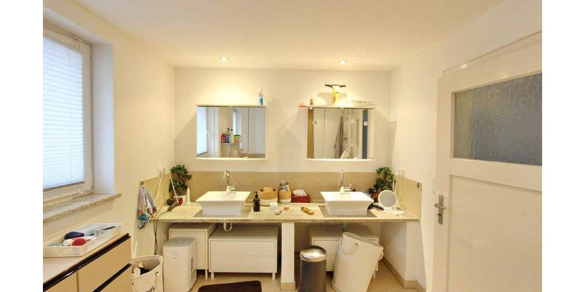 Einfamilienhaus Wangen - 7 Zimmer, 180 m&sup2;, 980.000&euro; | Angebot:25682951