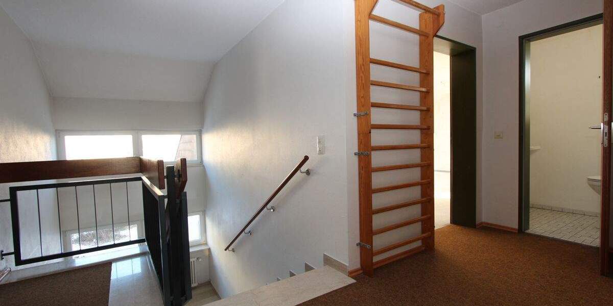 Einfamilienhaus Bermatingen - 7 Zimmer, 197 m&sup2;, 645.000&euro; | Angebot:25699787