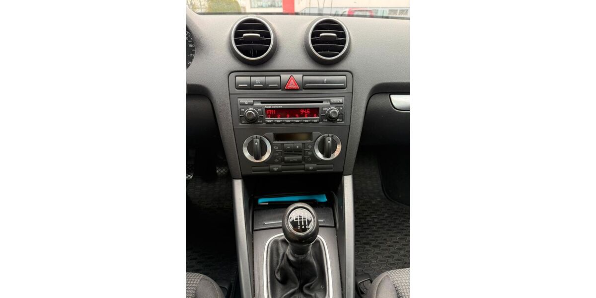 Audi A3 263.530 km 1.900 &euro; FRIEDRICHSHAFEN 88045