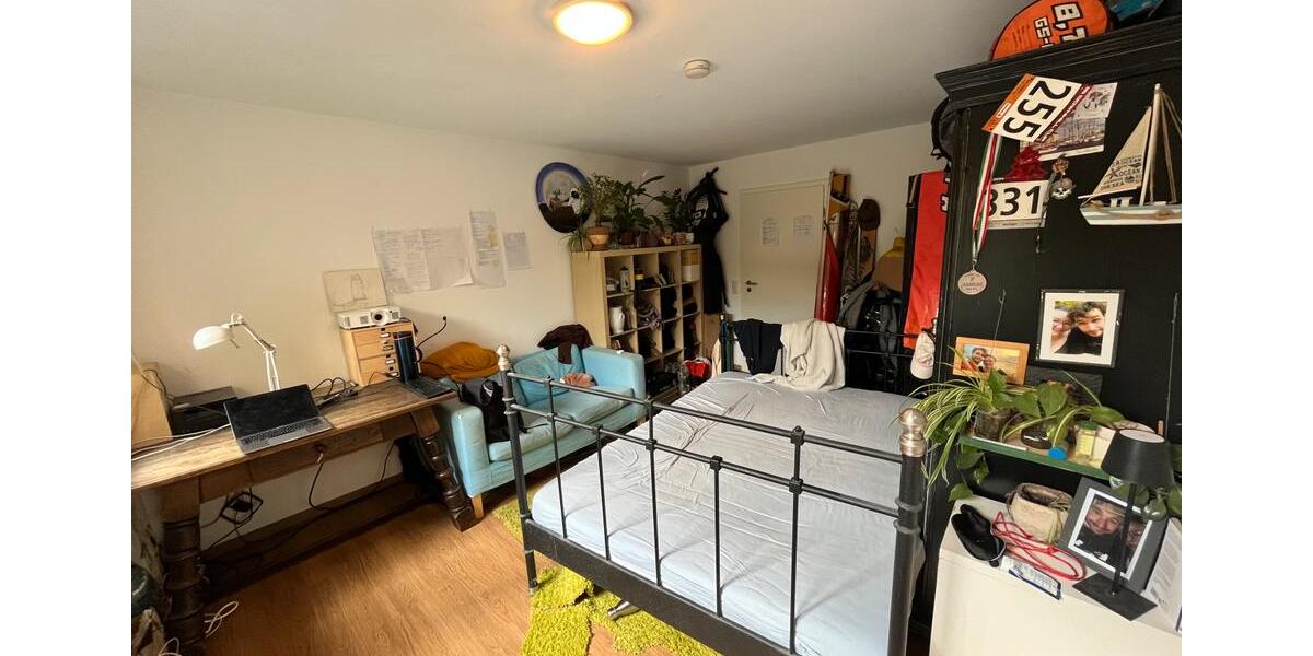 Etagenwohnung Konstanz Allmannsdorf - 16 Zimmer, 72 m&sup2;, 400&euro; | Angebot:25900849
