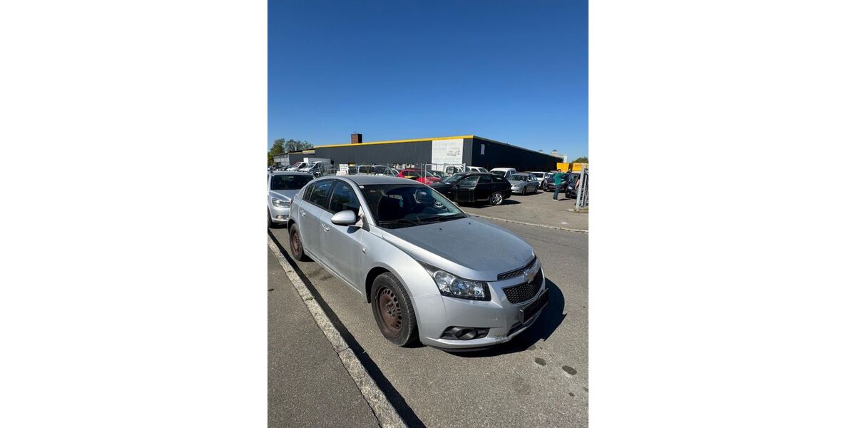 Chevrolet Cruze 131.733 km 1.999 &euro; weingarten 88250