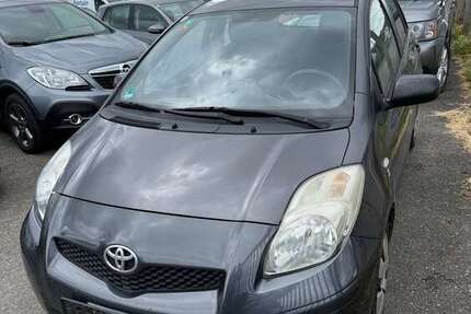 Toyota Yaris 141.000 km 1.450 &euro; Baienfurt 88255