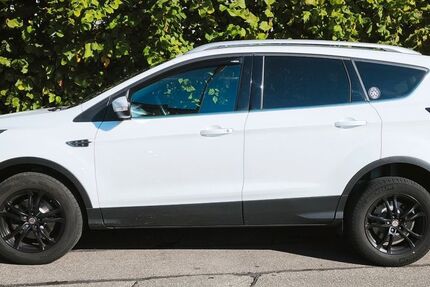 Ford Kuga 110.000 km 14.550 &euro; Konstanz 78464