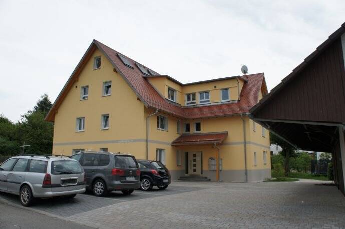 Etagenwohnung Salem Neufrach - 2 Zimmer, 75 m&sup2;, 750&euro; | Angebot:26891610