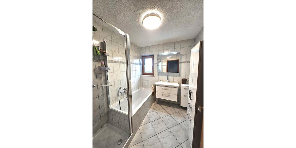 Etagenwohnung Oberteuringen - 2.5 Zimmer, 79 m&sup2;, 259.000&euro; | Angebot:26126758