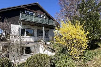 Haus Überlingen - 11 Zimmer, 290 m&sup2;, 499.900&euro; | Angebot:26084664