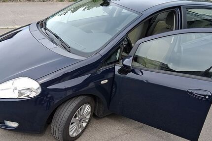 Fiat Punto 209.000 km 690 &euro; Friedrichshafen - Fischbach 88048