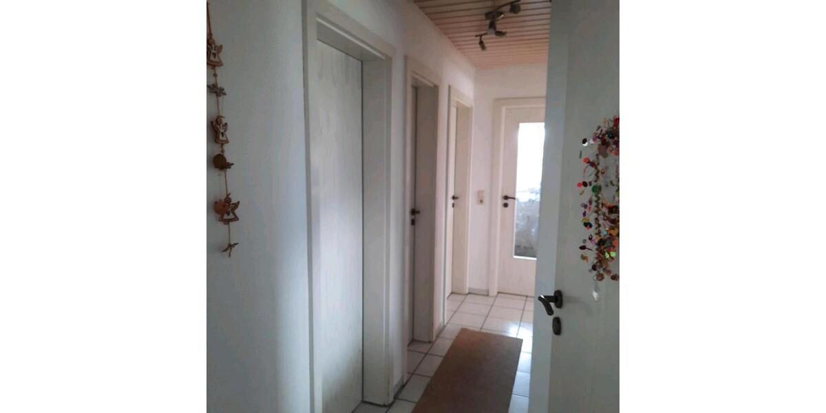 Dachgeschoßwohnung Frickingen - 3 Zimmer, 55 m&sup2;, 550&euro; | Angebot:25649134