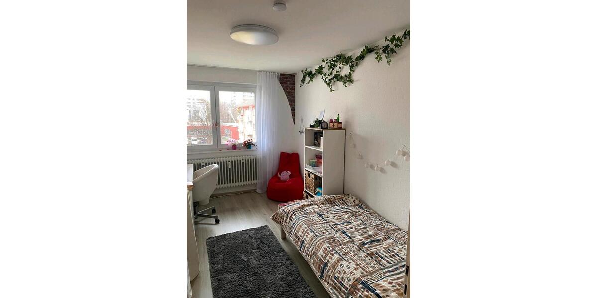 Etagenwohnung Konstanz Konstanz-Fürstenberg - 3 Zimmer, 74 m&sup2;, 1.300&euro; | Angebot:25723208