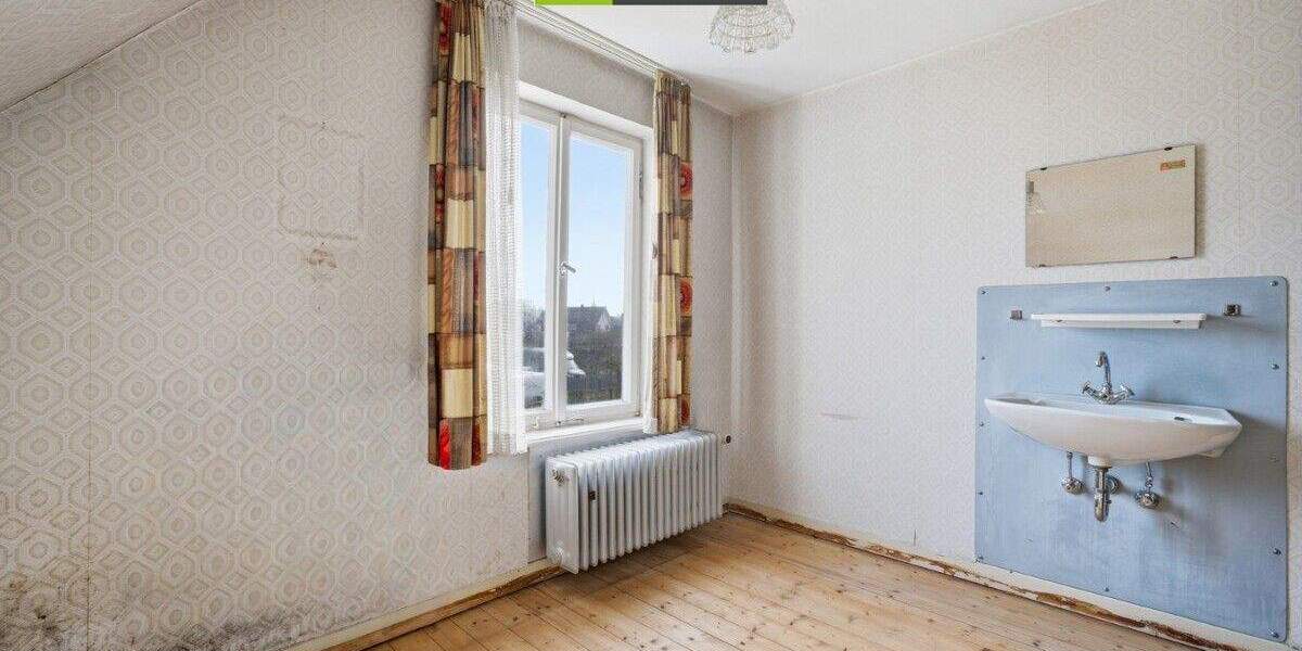 Einfamilienhaus Friedrichshafen Allmannsweiler - 7 Zimmer, 151 m&sup2;, 635.000&euro; | Angebot:25836841