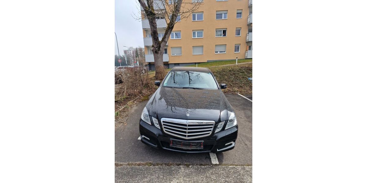 Mercedes-Benz E 350 109.808 km 13.990 &euro; Konstanz 78462