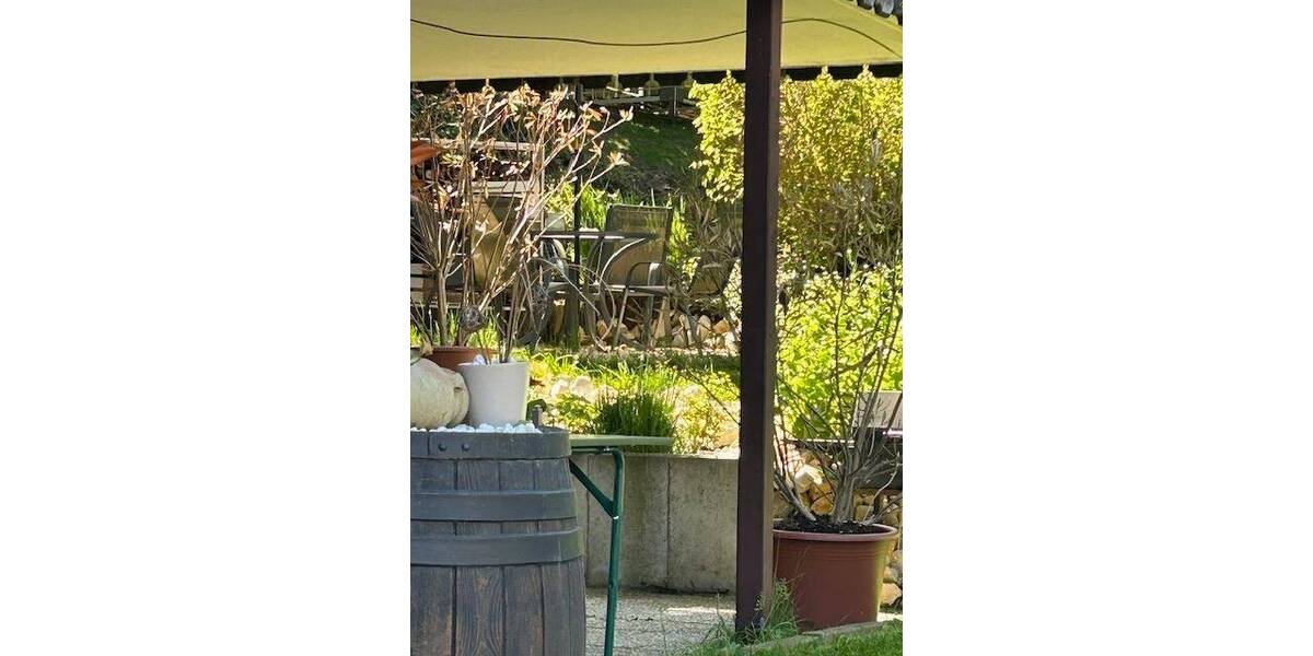 Mehrfamilienhaus, Wohnhaus Vogt - 9 Zimmer, 250 m&sup2;, 550.000&euro; | Angebot:25773541