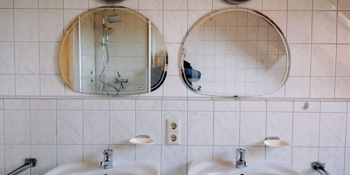 Stilvolle, neuwertige 3-Zimmer-DG-Wohnung mit Balkon und Einbauküche - Appartement Baindt Schachen | Angebot:26633728