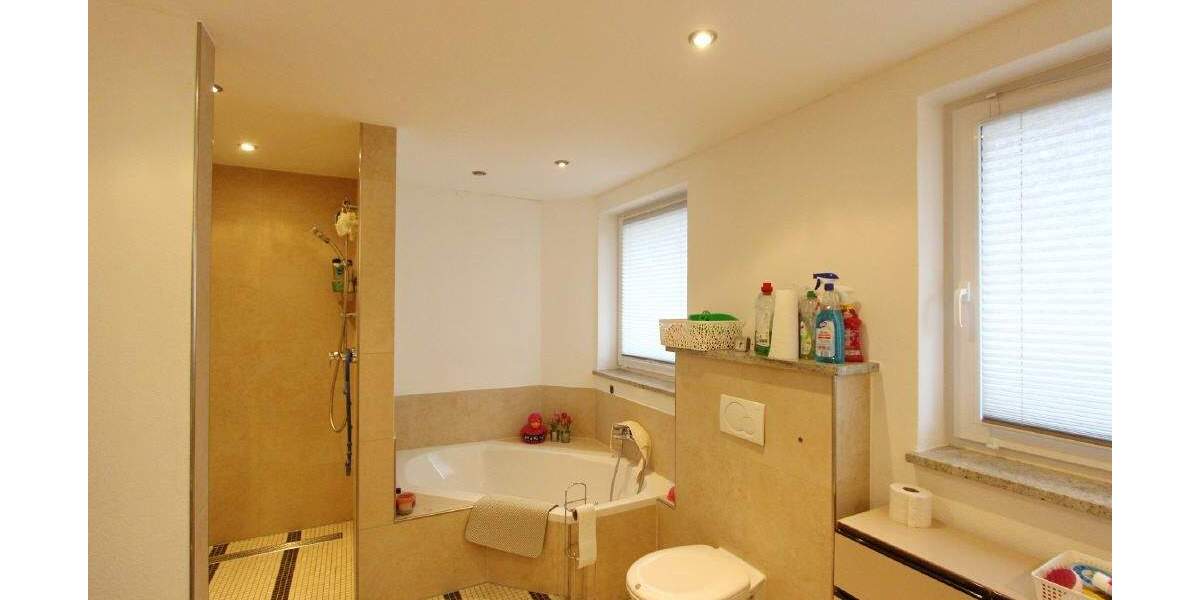 Einfamilienhaus Wangen - 7 Zimmer, 180 m&sup2;, 980.000&euro; | Angebot:25682951