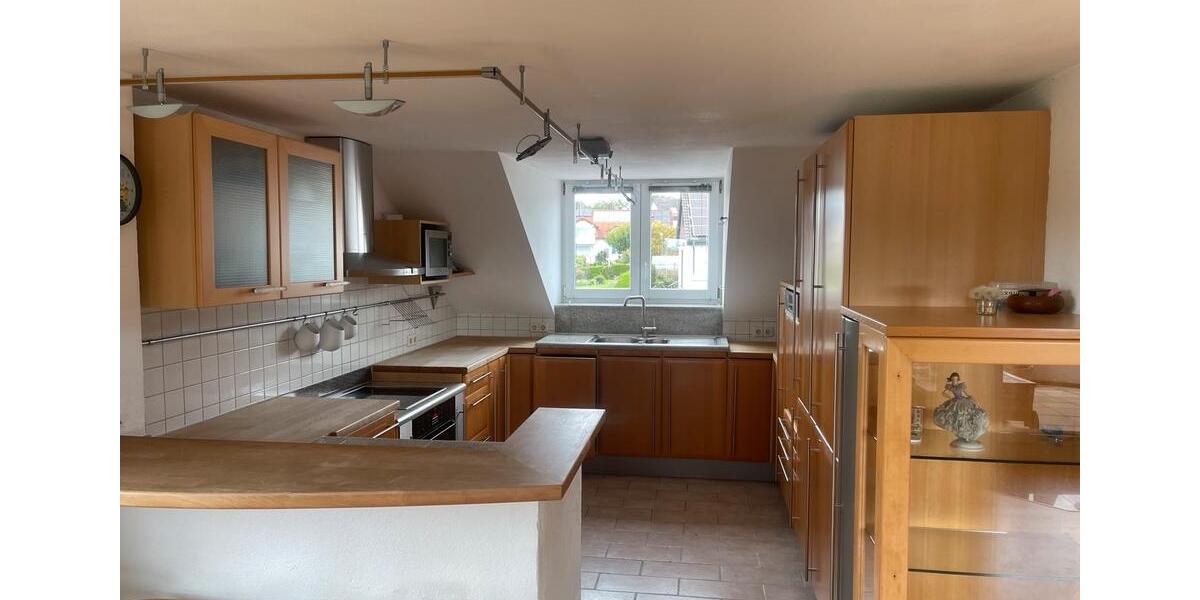Dachgeschoßwohnung Friedrichshafen Ailingen - 6 Zimmer, 599.000&euro; | Angebot:21174379