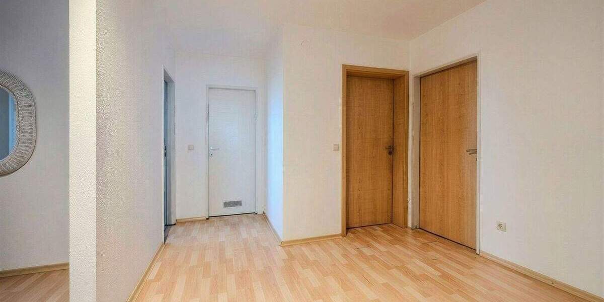 Etagenwohnung Überlingen - 3 Zimmer, 82 m&sup2;, 329.000&euro; | Angebot:25690681