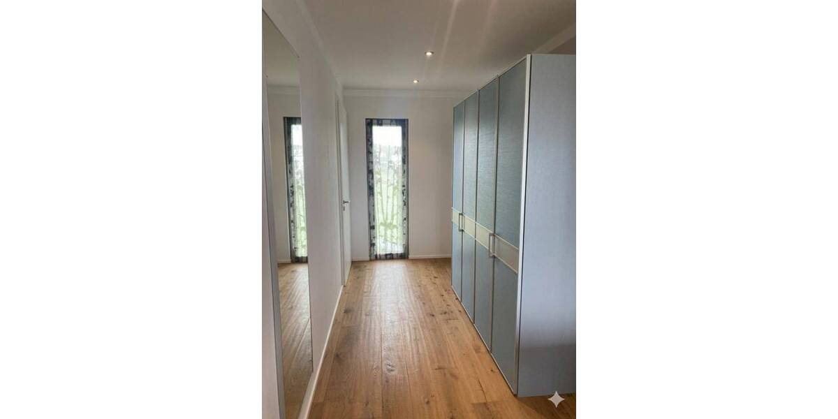 Gewerbeobjekt Ravensburg Weststadt - 8 Zimmer, 269 m&sup2;, 4.024&euro; | Angebot:25996555