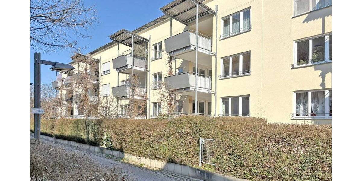 Etagenwohnung Friedrichshafen Allmannsweiler - 2 Zimmer, 65 m&sup2;, 279.000&euro; | Angebot:26618168