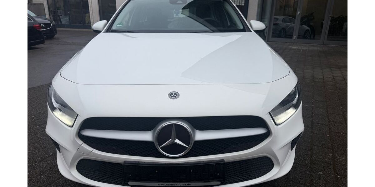 Mercedes-Benz A 200 111.000 km 16.990 &euro; Meckenbeuren 88074