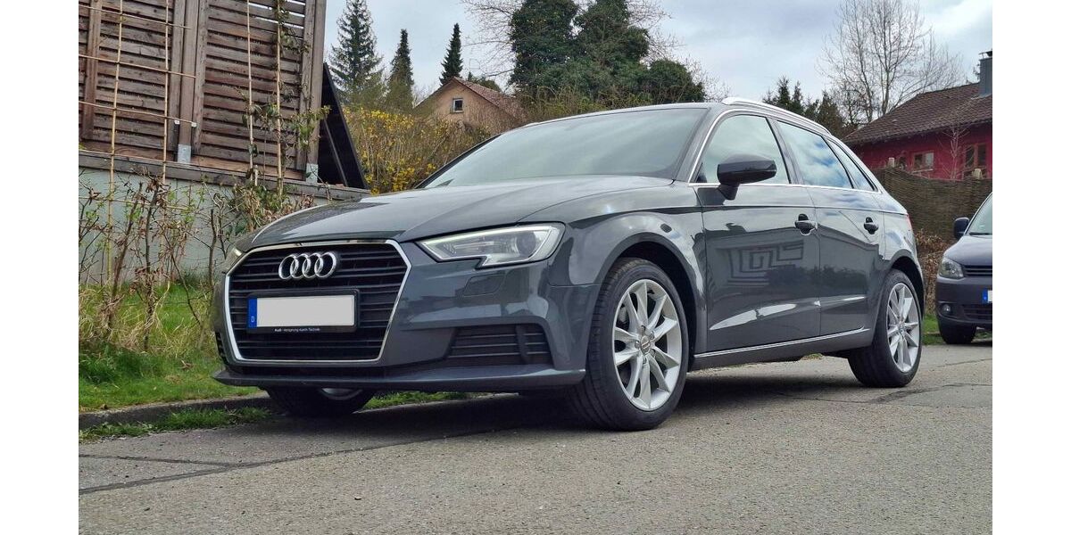 Audi A3 105.000 km 14.550 &euro; Ravensburg 88212