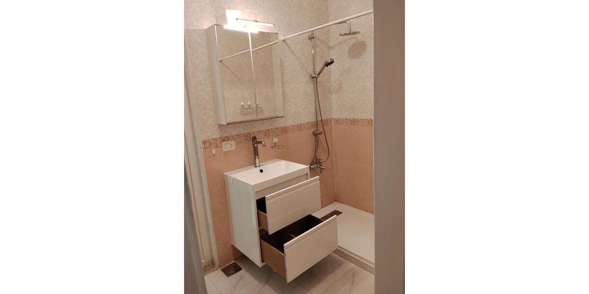 Etagenwohnung Lindau (Bodensee) - 3.5 Zimmer, 98 m&sup2;, 100.000&euro; | Angebot:26906801