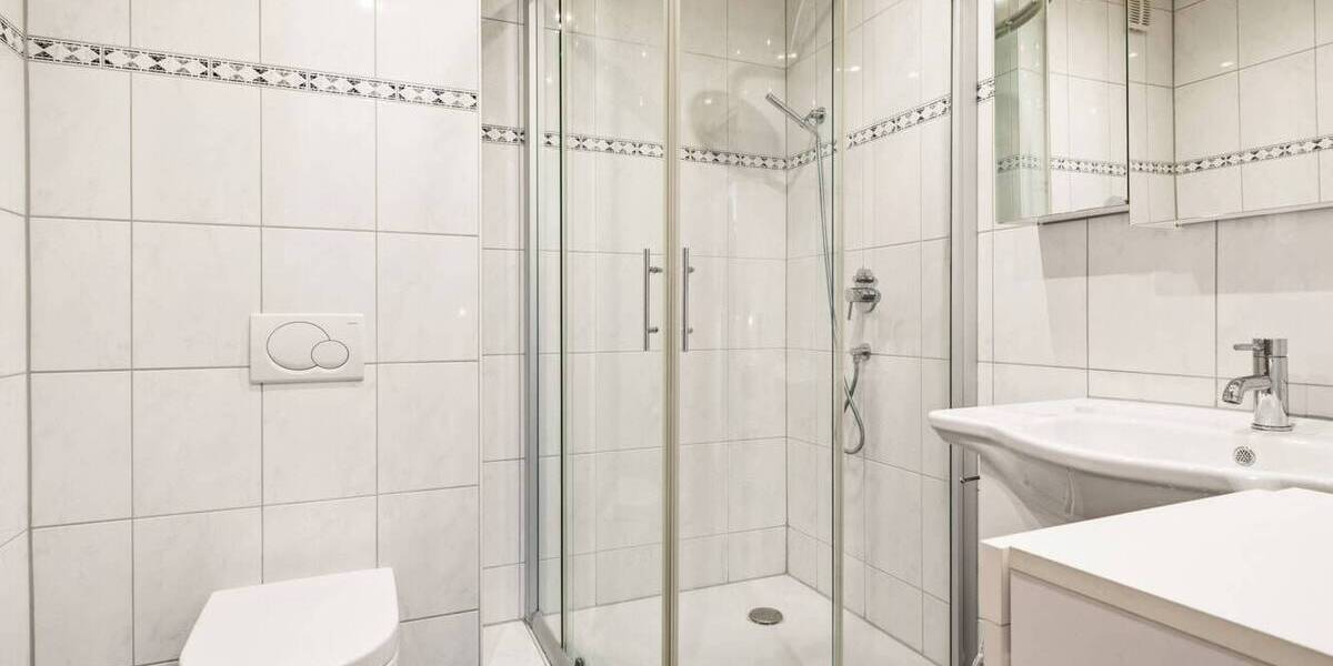 Etagenwohnung Friedrichshafen Allmannsweiler - 4 Zimmer, 92 m&sup2;, 350.000&euro; | Angebot:25996452