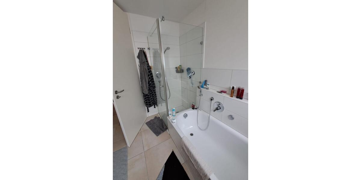Erdgeschoßwohnung Überlingen - 4 Zimmer, 115 m&sup2;, 1.550&euro; | Angebot:26634492