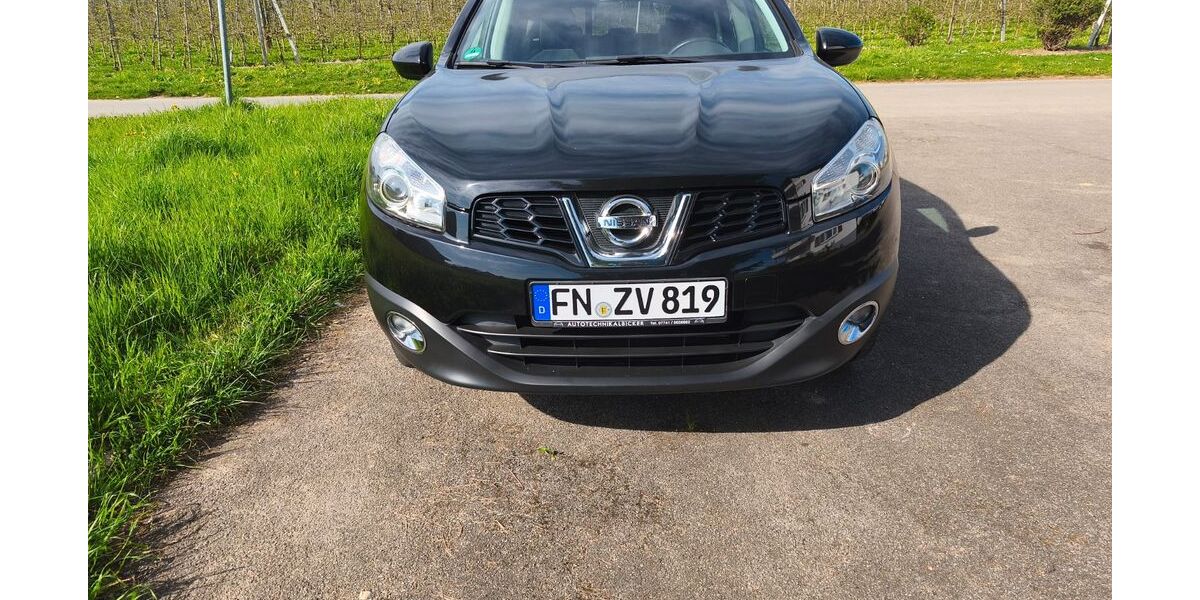 Nissan Qashqai 125.000 km 7.200 &euro; Friedrichshafen 88048