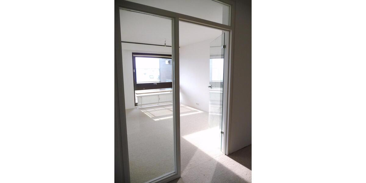 Hochparterre Überlingen - 2.5 Zimmer, 74 m&sup2;, 1.082&euro; | Angebot:25328142