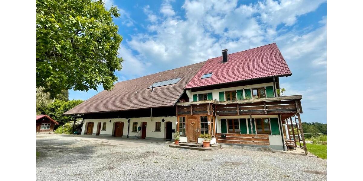 Bauernhaus, Landhaus Amtzell - 10 Zimmer, 400 m&sup2;, 2.190.000&euro; | Angebot:25646465